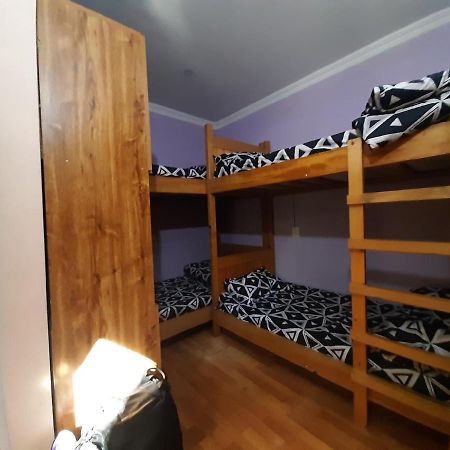 Every Day Lux Hostel Batumi Exterior foto