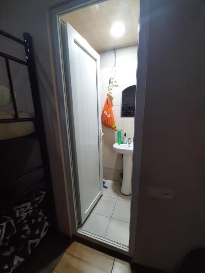 Every Day Lux Hostel Batumi Quarto foto